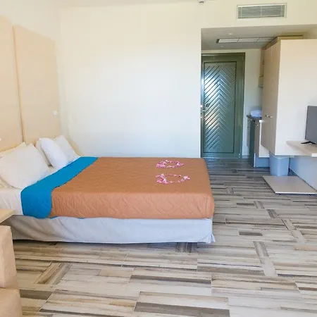 Finas Апарт-отель Pefki (Rhodes)