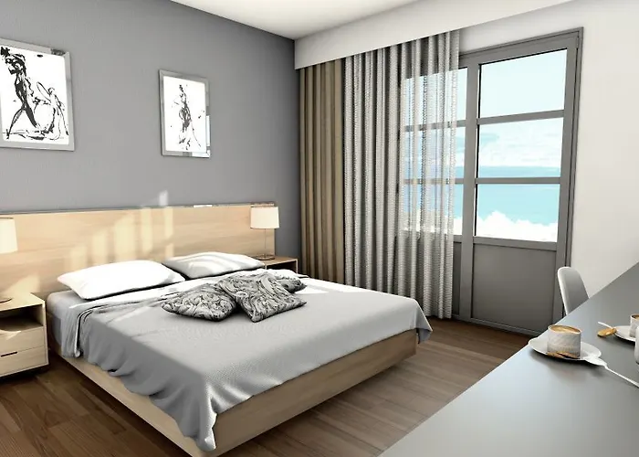 Aparthotel Finas