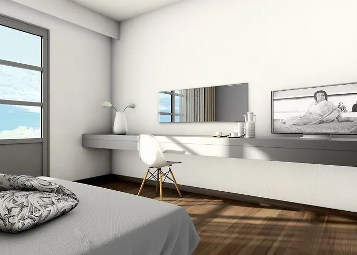 Finas Pefki (Rhodes)